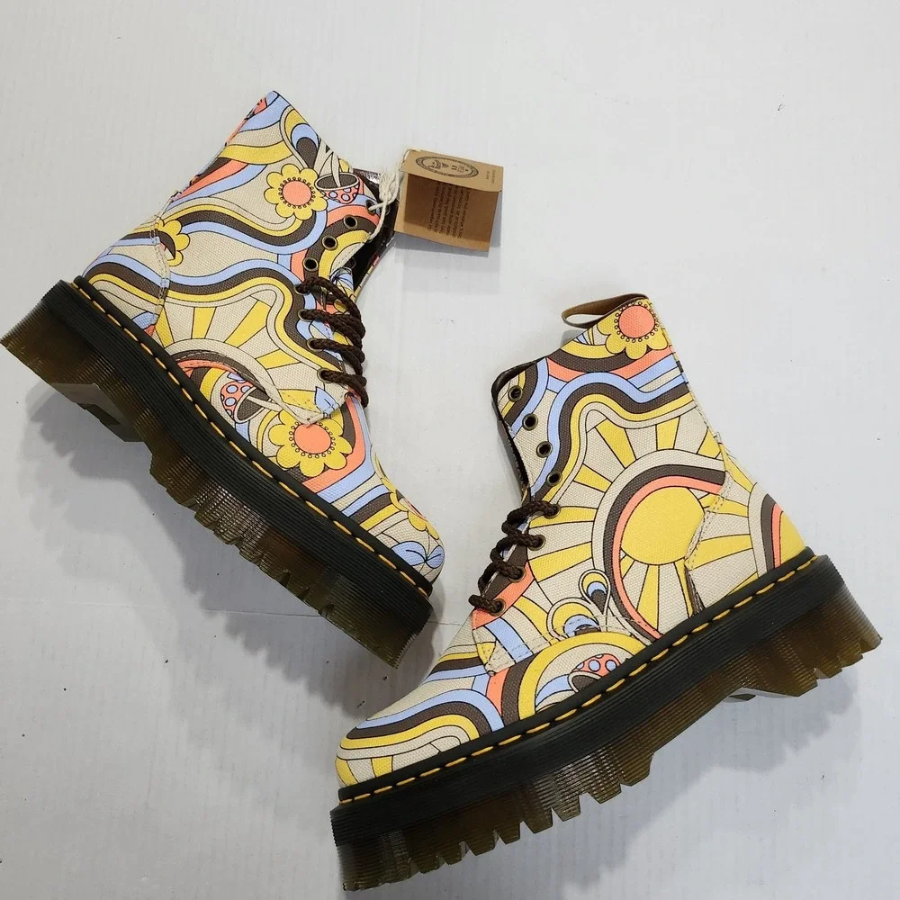 Womens Size 9 Dr. Martens Platform Boots Jadon Retro Ray Canvas Vegan Multicolor